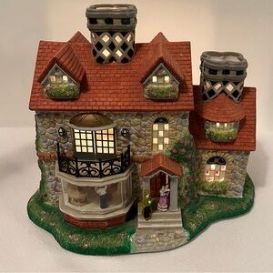 PartyLite P7322 The Bristol House Olde World Village 3 Tealight House Collection